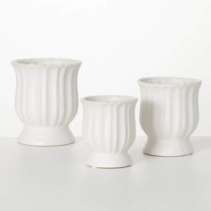 MATTE WHITE SCALLOPED PLANTER - LARGE