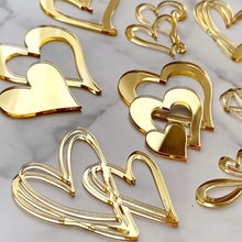 Load image into Gallery viewer, Valentine&#39;s Day Heart-shaped Acrylic
