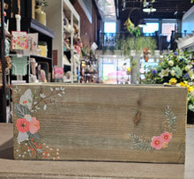 Load image into Gallery viewer, Wooden Floral Box - Medium
