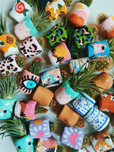 Load image into Gallery viewer, Blue and White Baby Planter
