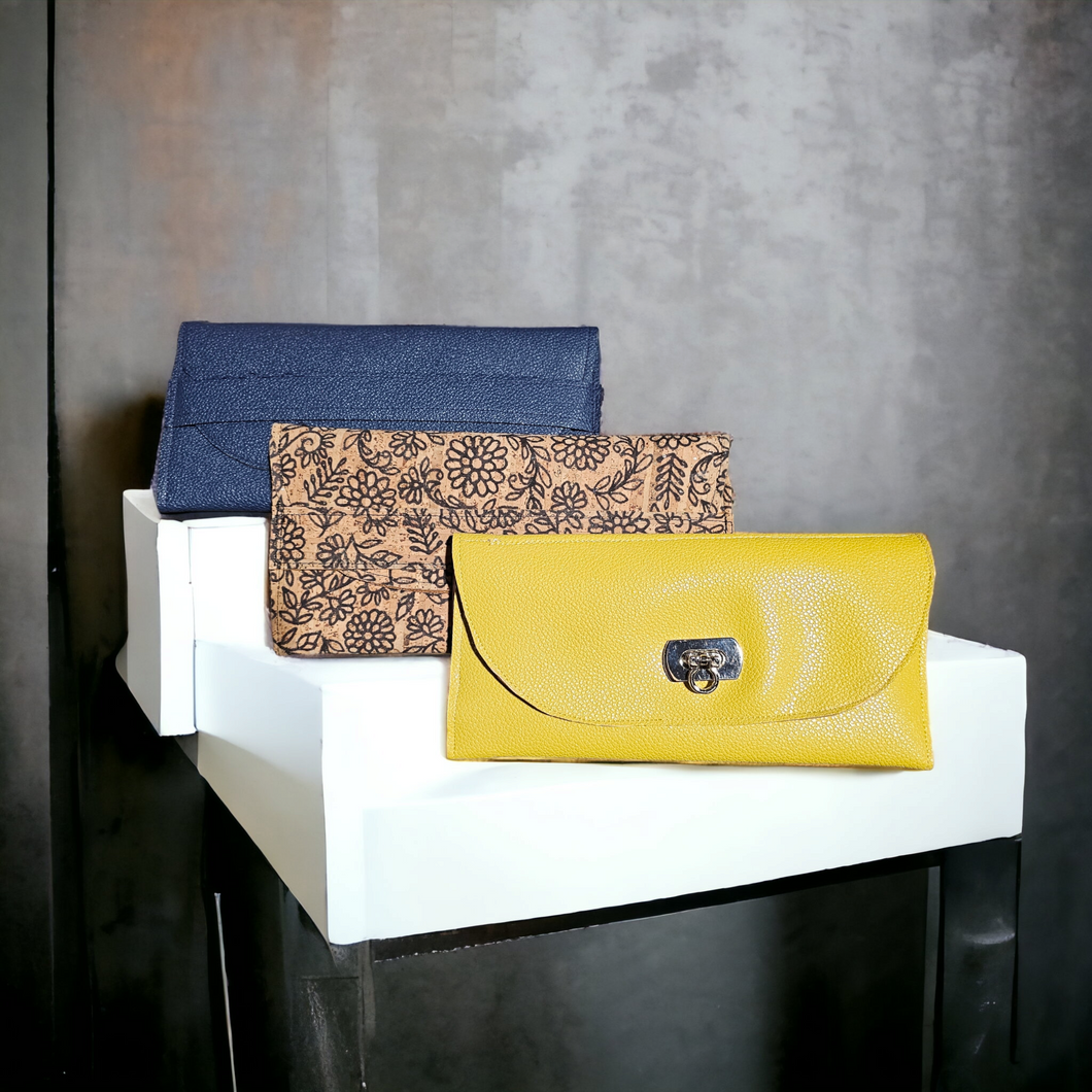 Whistler Tree No Zipper Wallet