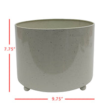 Load image into Gallery viewer, Doris Planter
