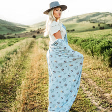 Load image into Gallery viewer, Pipermoon - Honey Hug Adult Swaddle Blanket
