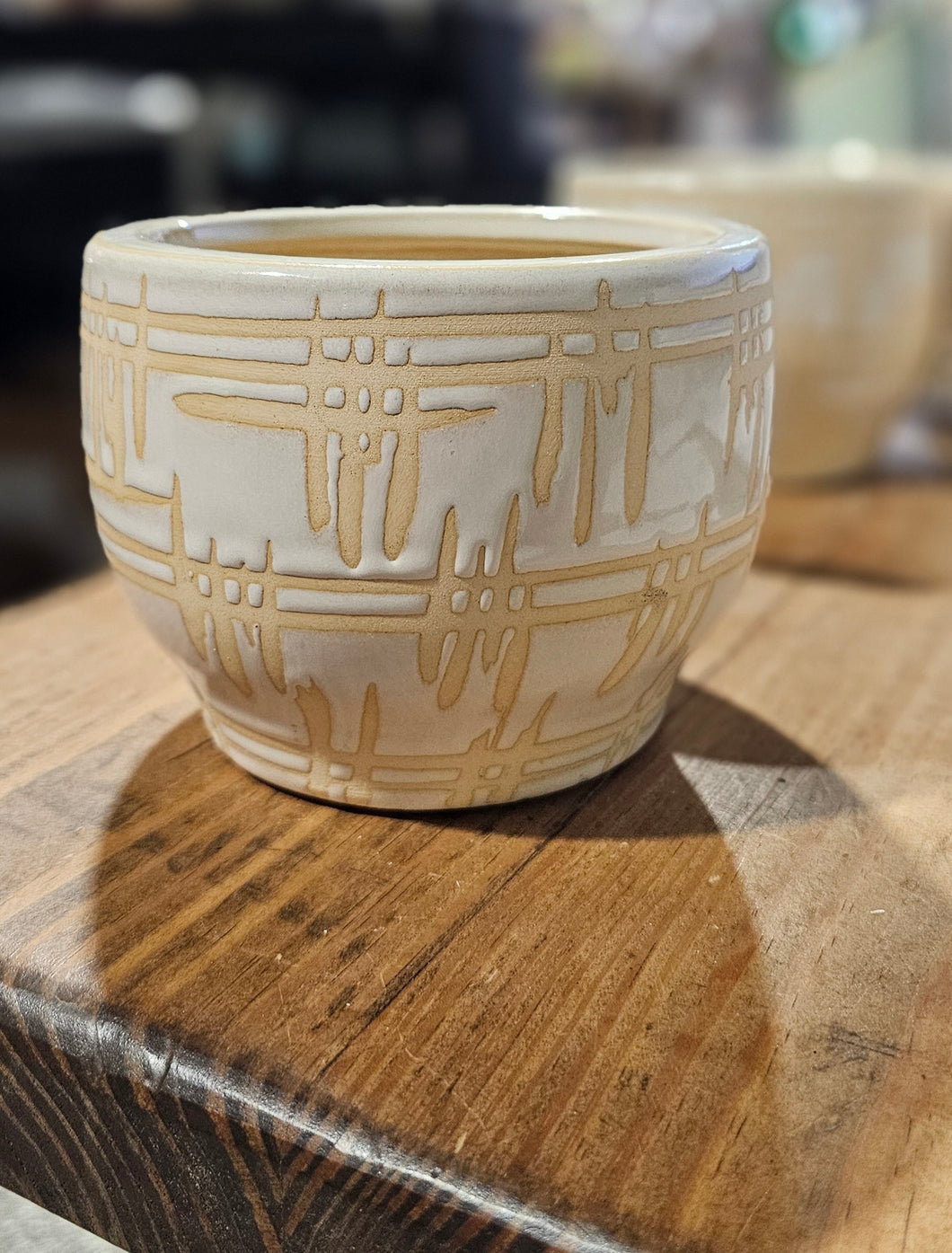 Beige/Cream Planter