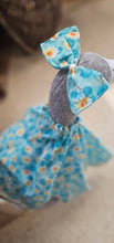 Load image into Gallery viewer, Porch Goose Outfit
