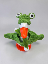 Load image into Gallery viewer, Desk Goose Outfit - 3pc
