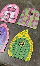 Load image into Gallery viewer, Fairy Garden Doors - assorted styles
