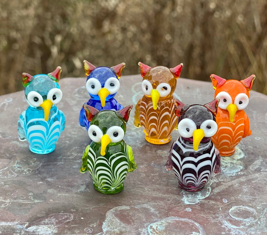 Glass Owl Sitter Miniature Sitter Collectible