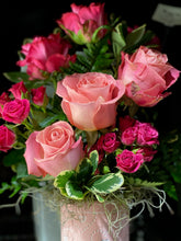 Load image into Gallery viewer, Fresh Flower Bouquet - Designer&#39;s Choice $40
