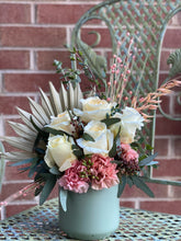 Load image into Gallery viewer, Premium Fresh Floral Design $75
