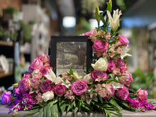 Load image into Gallery viewer, Photo or Urn Memorial Arrangement
