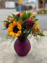 Load image into Gallery viewer, Fresh Flower Bouquet - Designer&#39;s Choice $40
